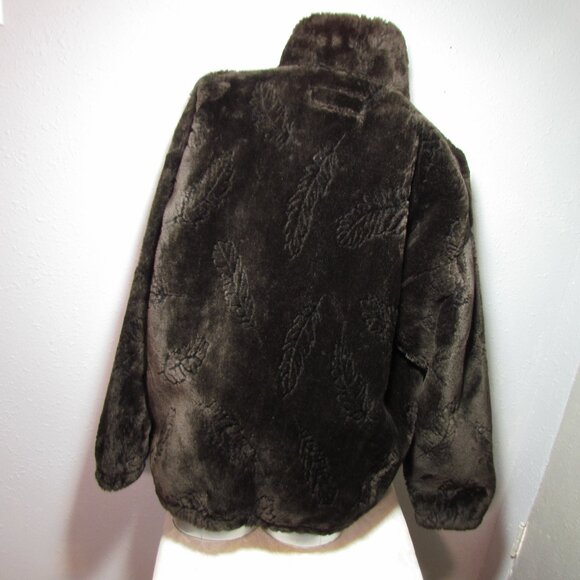 Vintage Bear Ridge Faux Fur Bomber Jacket with Leaf Embossing Size Small - Picture 5 of 8